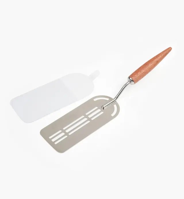 image of Vintage-Design Slotted Spatula