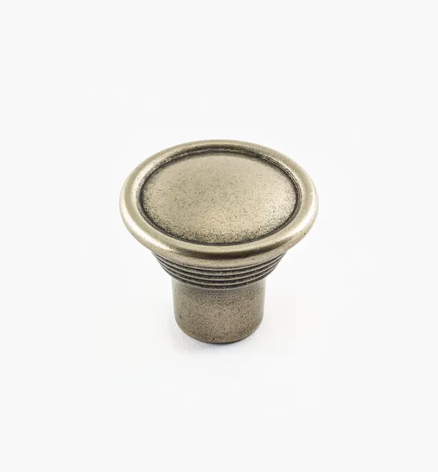 image of Galleria Single Reed Knob