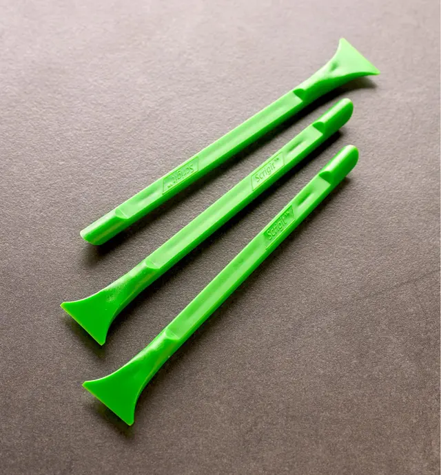 image of Wide-Blade Scrigit Scraper