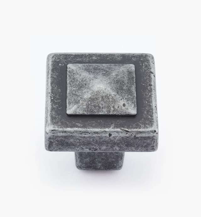 image of Forgings Pyramid Knob