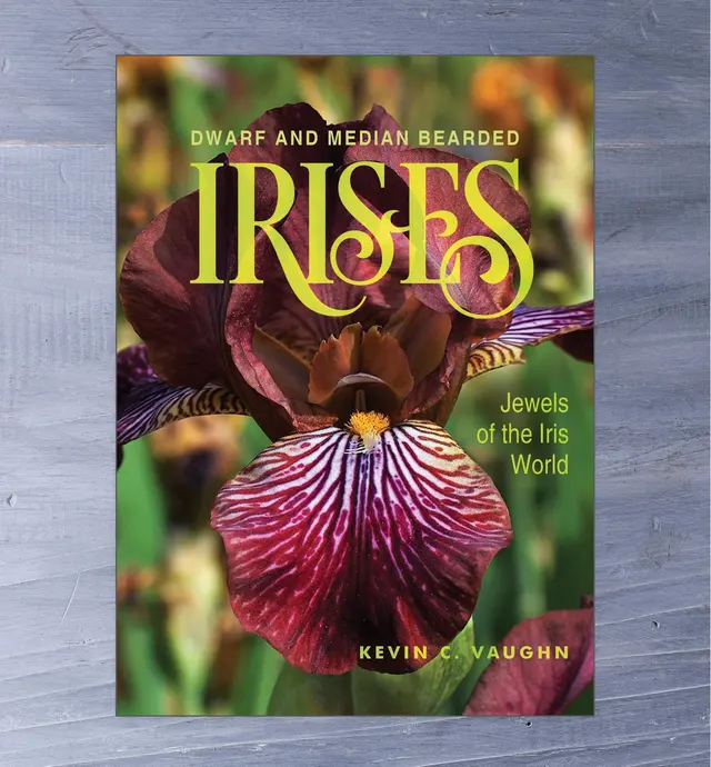 image of Dwarf and Median Bearded Irises