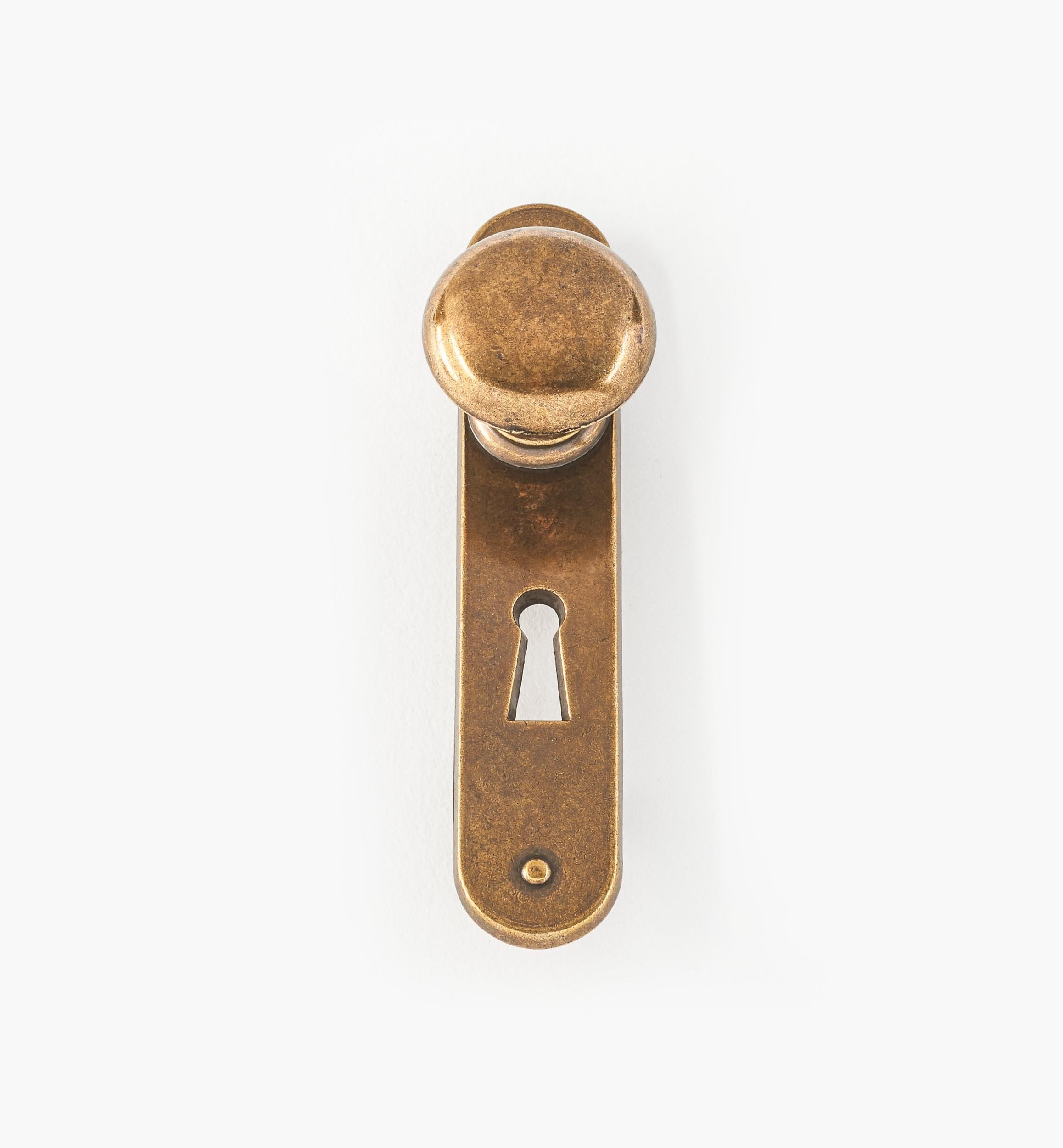 Bouton sur entrée de serrure