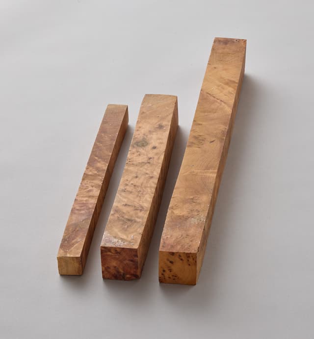 image of Carrelets en loupe de thuya