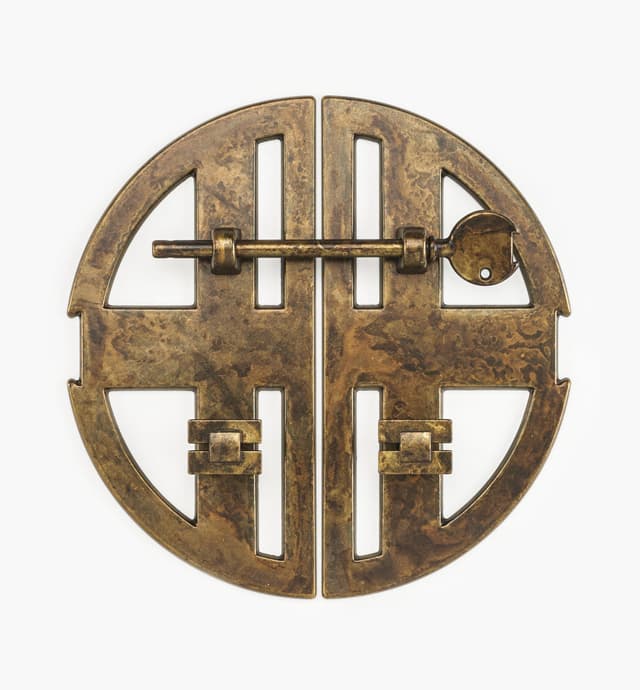image of Twin Bow Latch