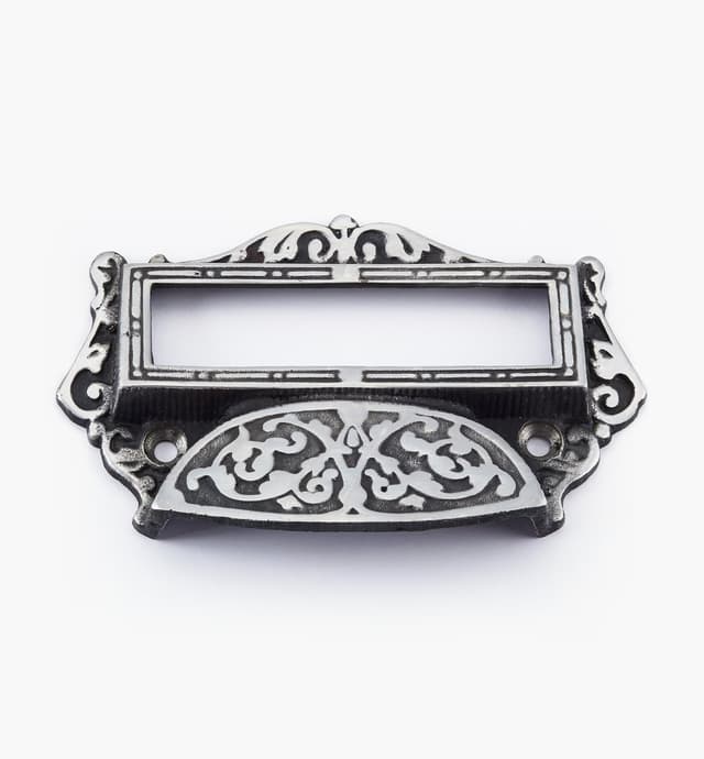 image of Poignée à porte-étiquette en acier moulé