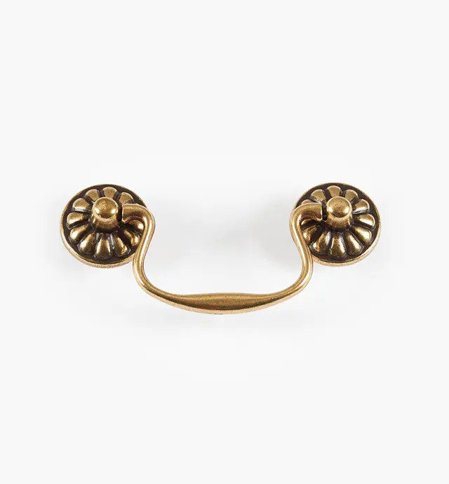 image of Antique Brass Petal Rosette Pull