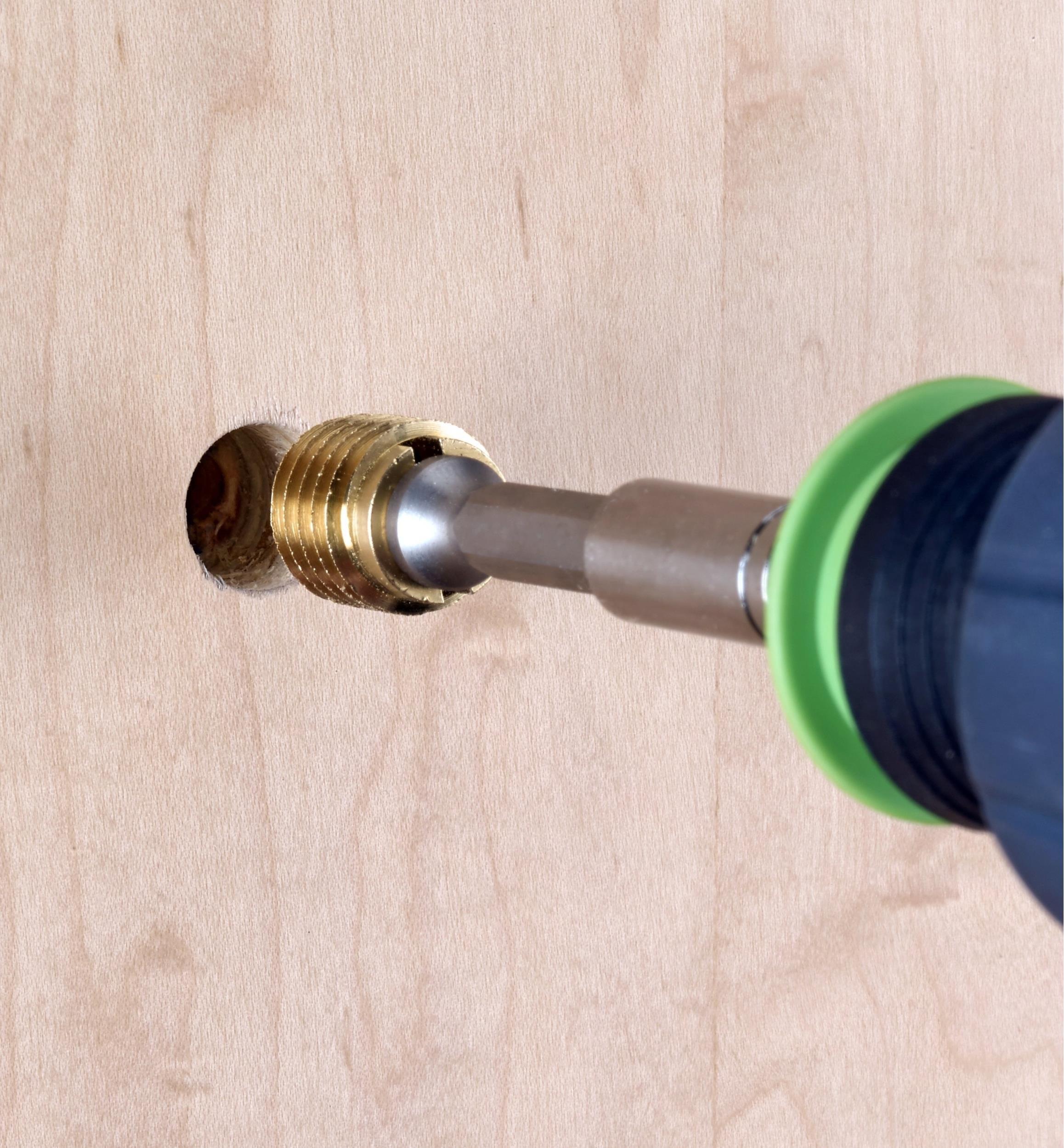 4- Insert Nut Driver