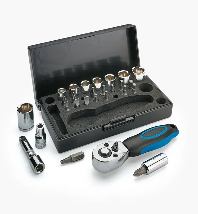 image of Compact 28-piece Metric Ratchet Set