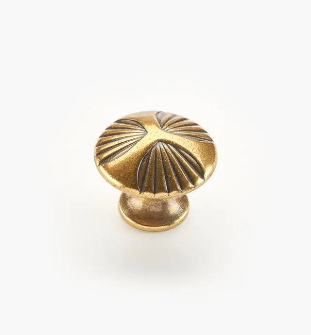 image of Venezia Knobs