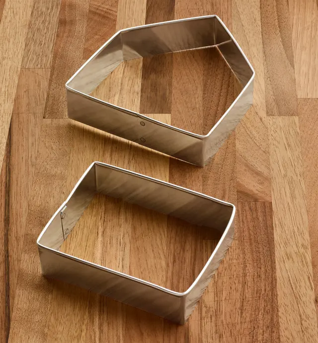 image of Gingerbread House Cookie Cutter Set