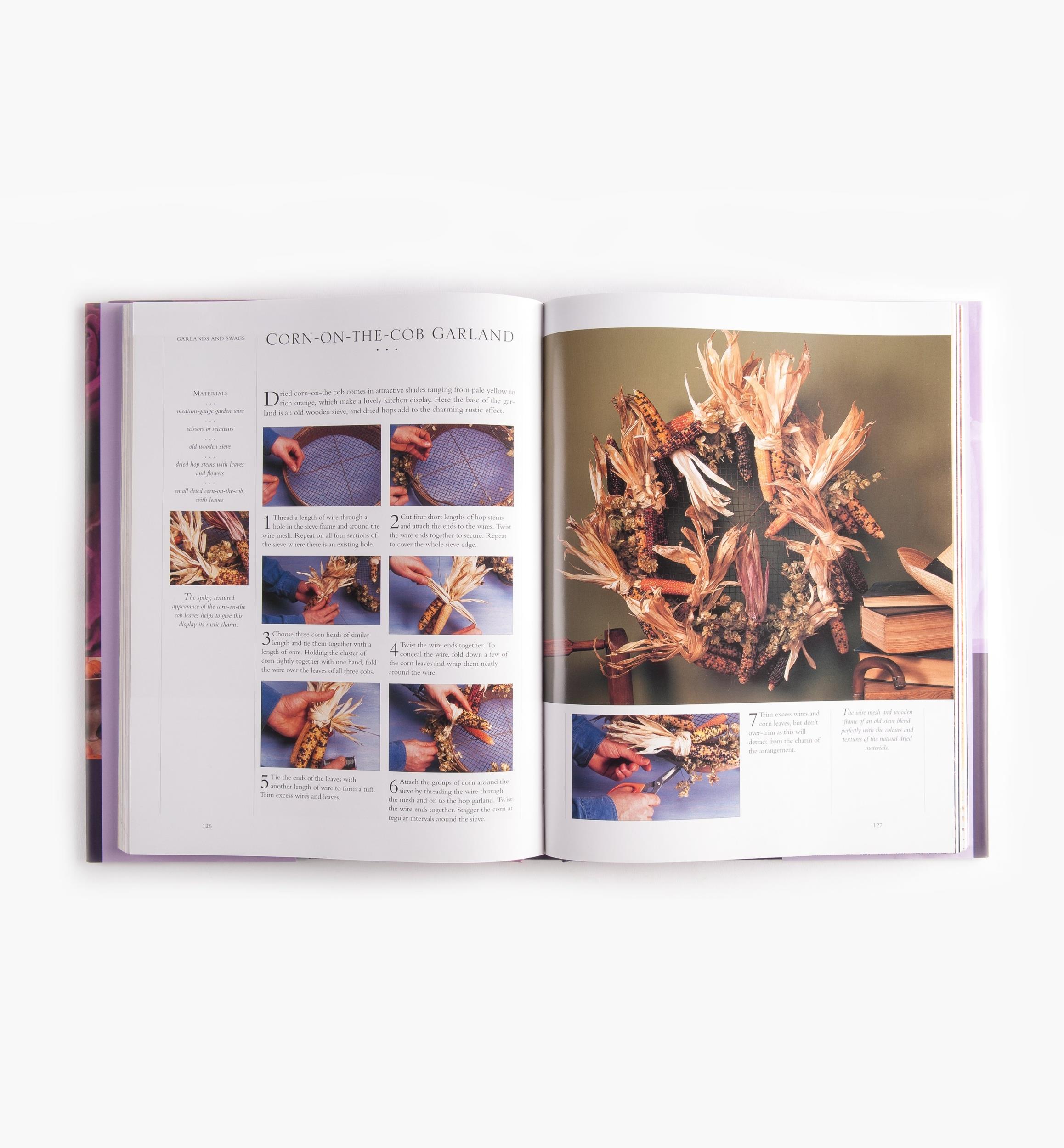 Everlastings – Natural Displays with Dried Flowers