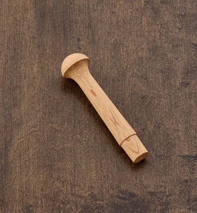 image of 3 1/2" Oak Shaker Peg