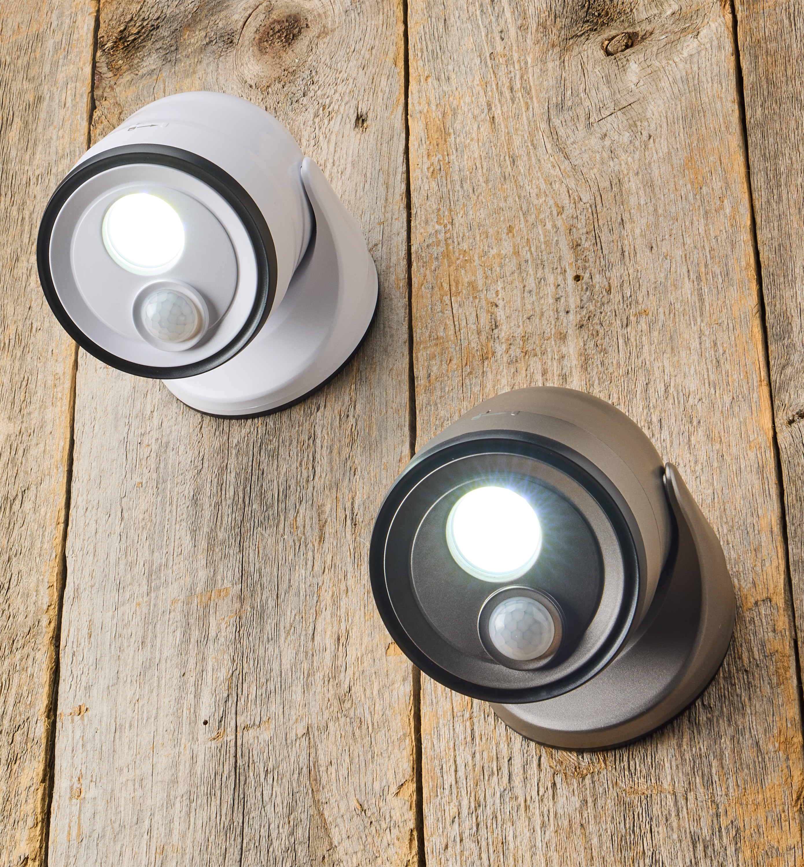 Motion-Activated LED Light ETPA3N7FKU