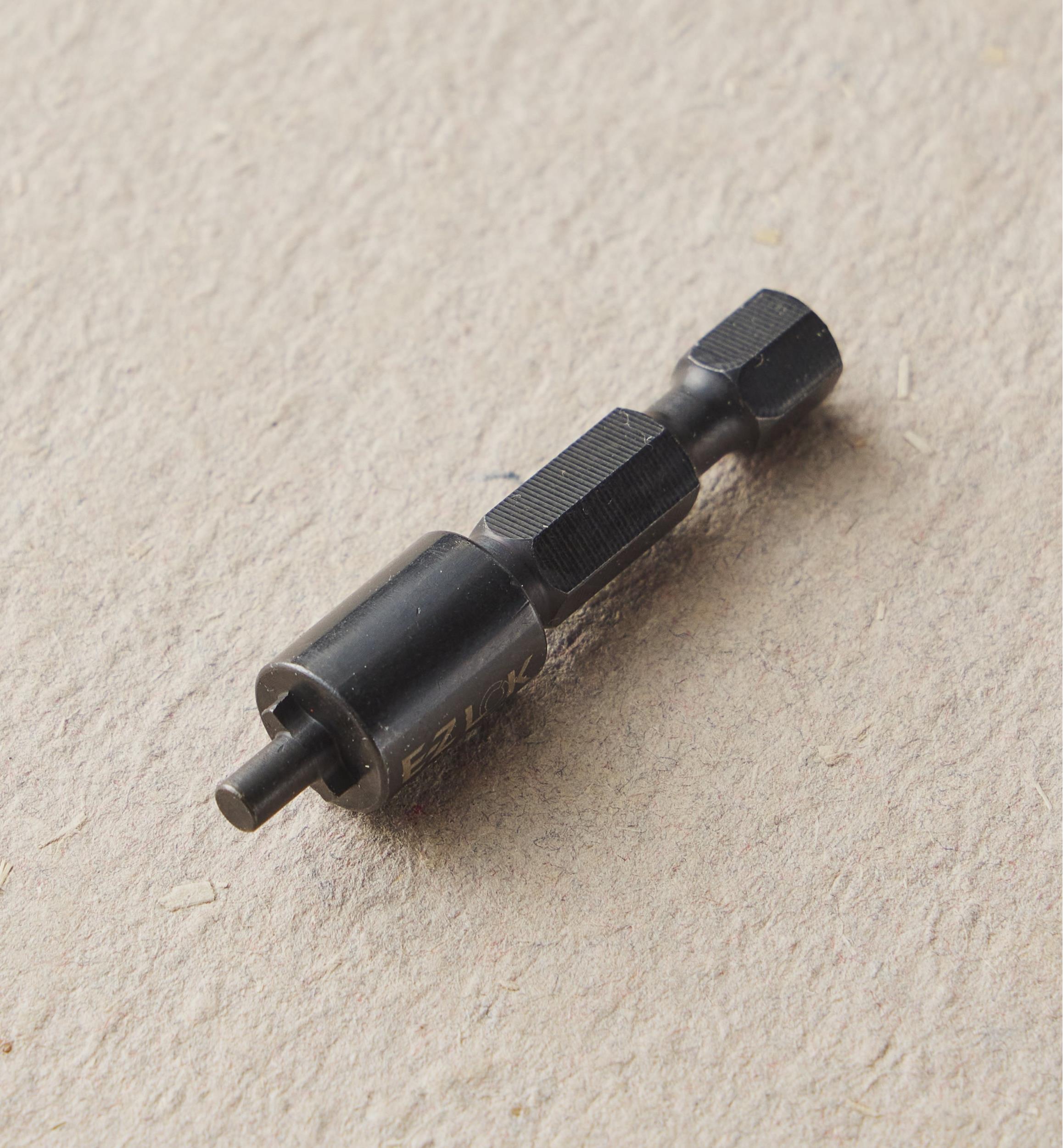 Embout de vissage pour écrou à visser