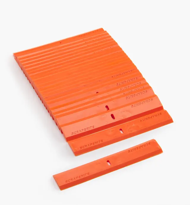 image of Lames de rasoir larges en plastique orange