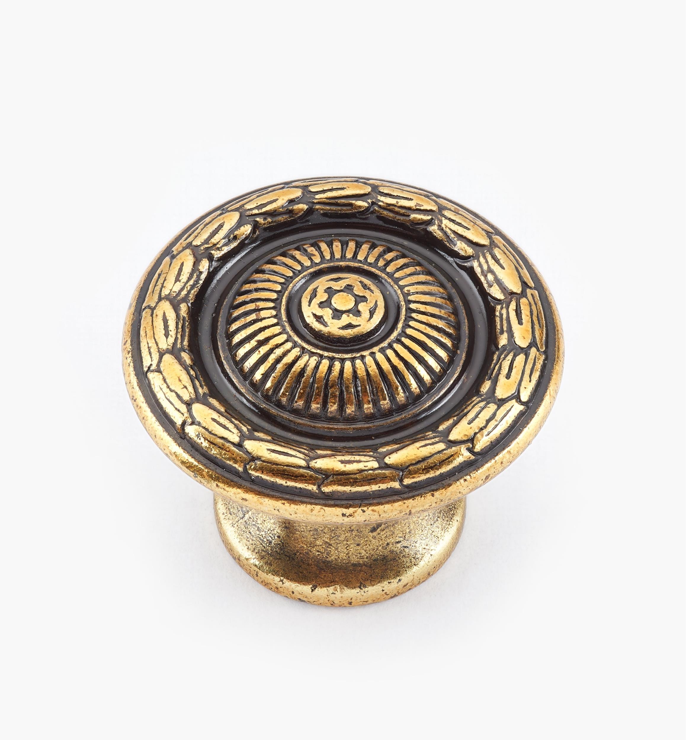 Laurel Knobs