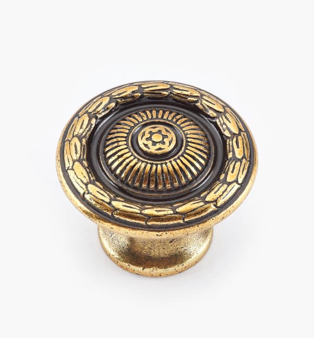 image of Laurel Knobs