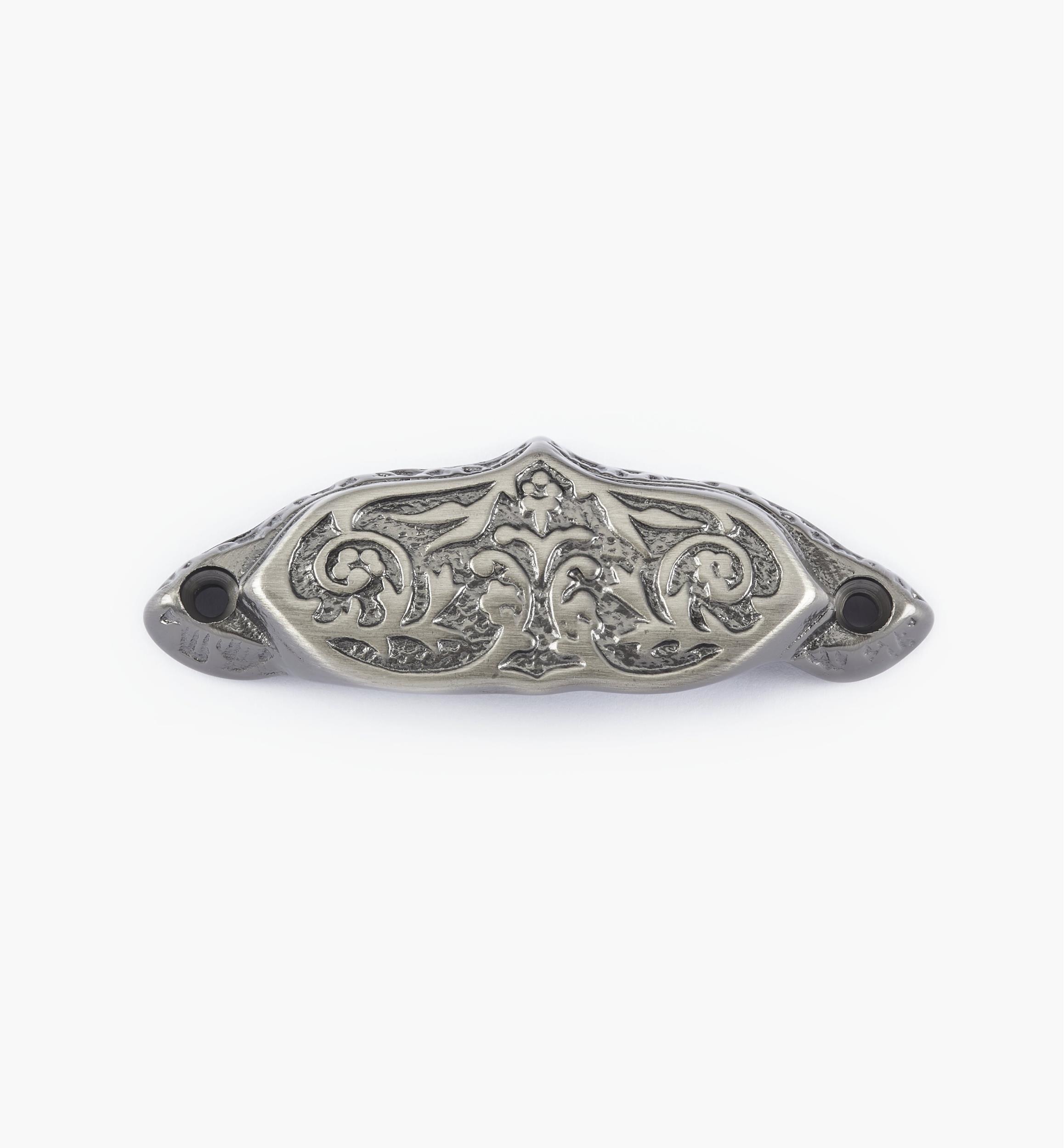 Cast Victorian Shell Pull