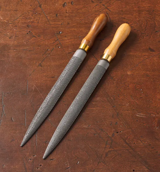image of Auriou 12" Coarse Half-Round Cabinetmaker's Rasps