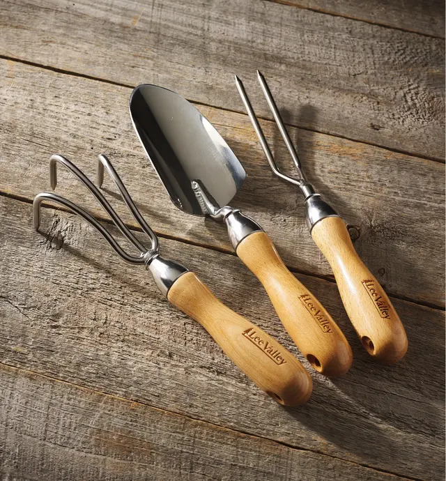 image of Set of 3 Lee Valley Garden Tools