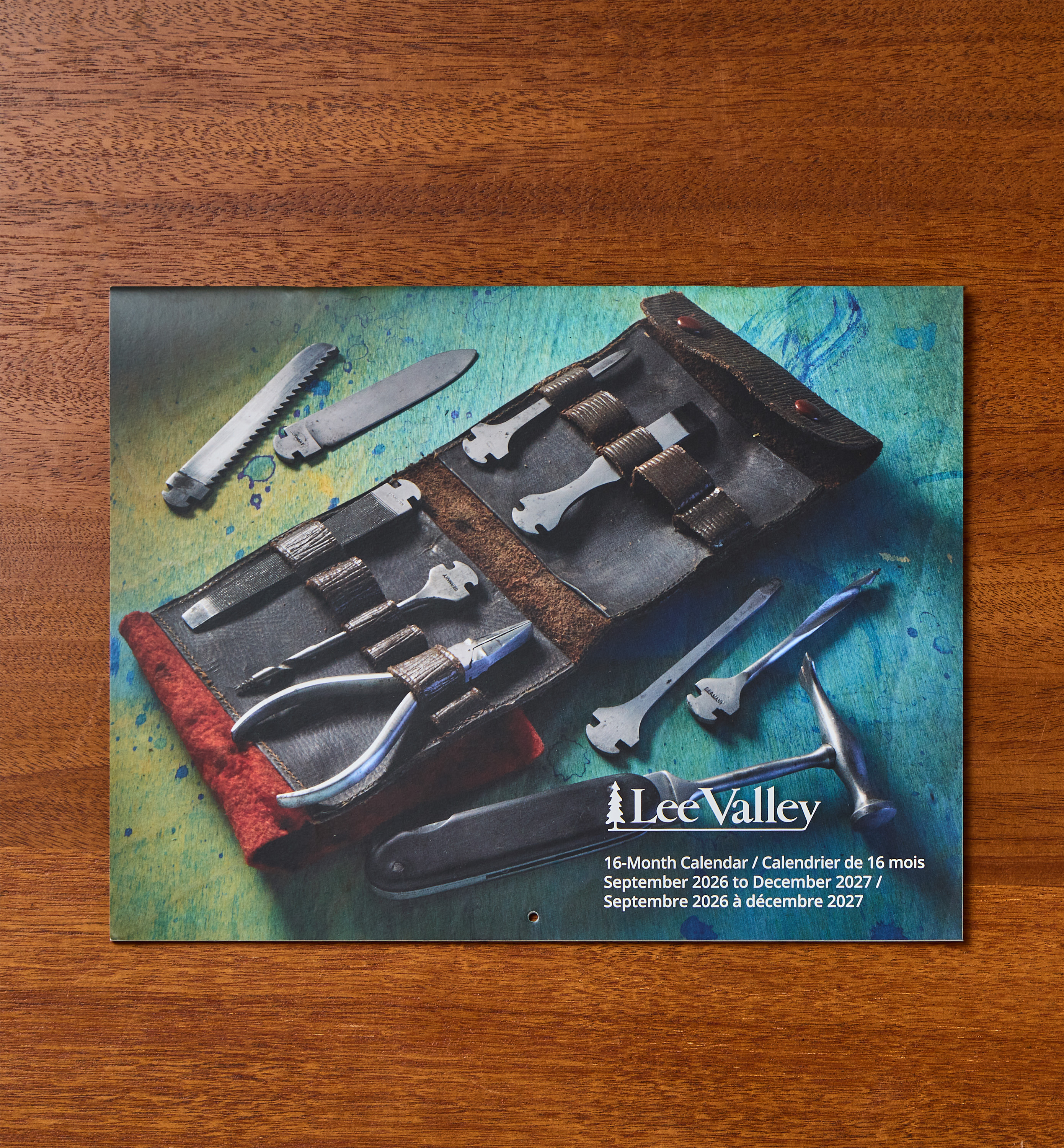 Lee Valley 16-Month Woodworking Calendar T8WU2DKU7E