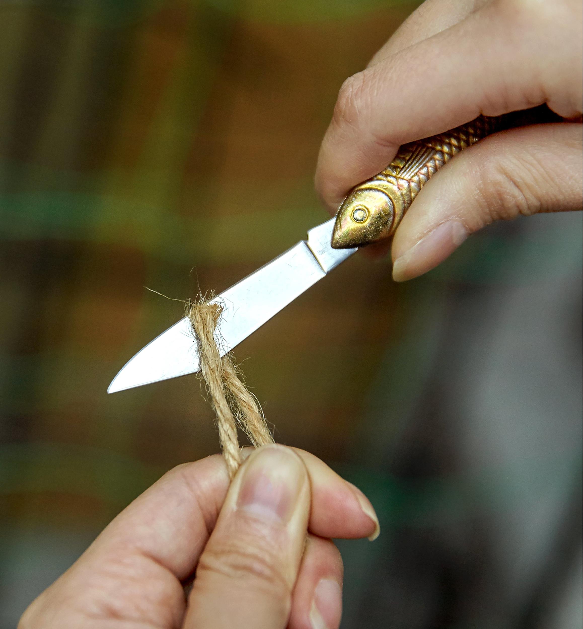 Couteau de poche Rybička