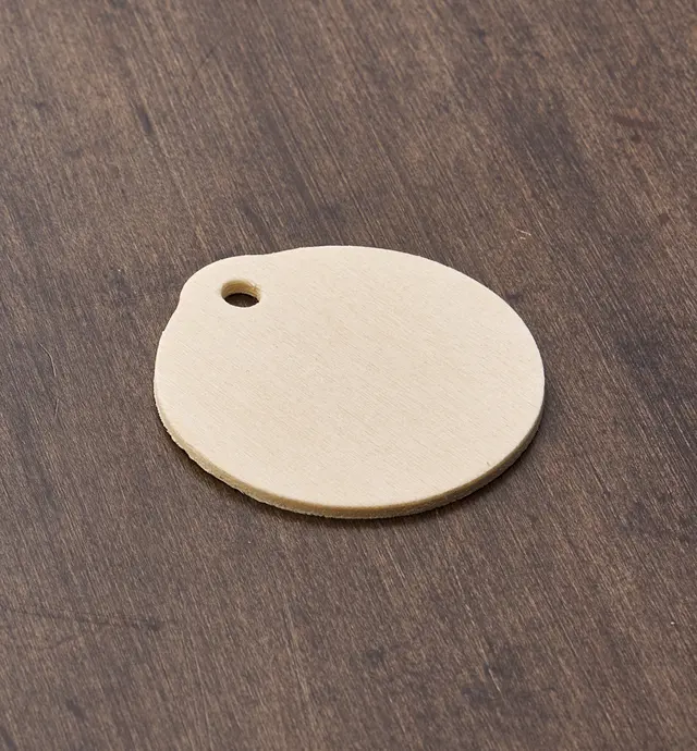 image of Round Ornament Gift Tag Cut-Out
