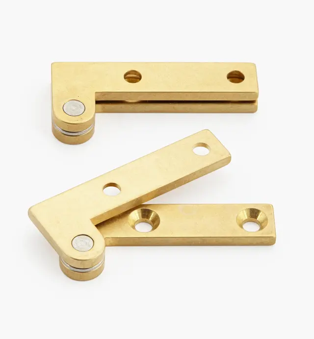 image of Lee Valley Brass Double-Offset Knife Hinges