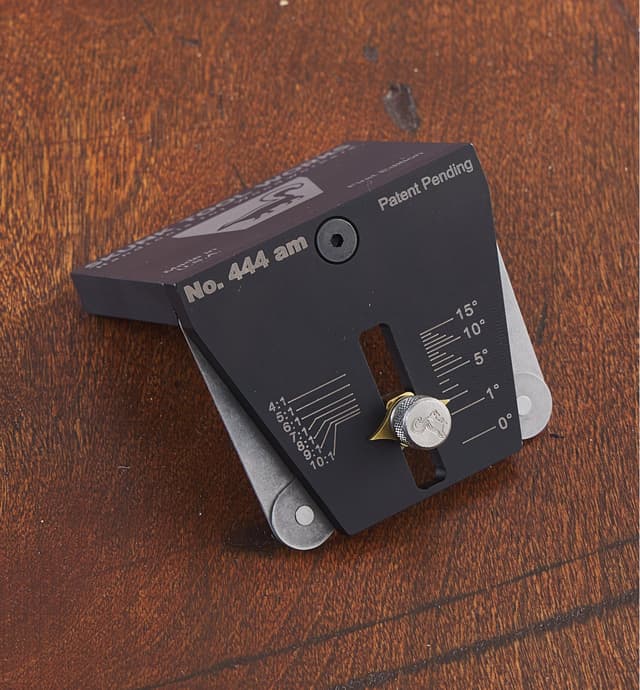 image of No. 444 am Adjustable Dovetail Marker