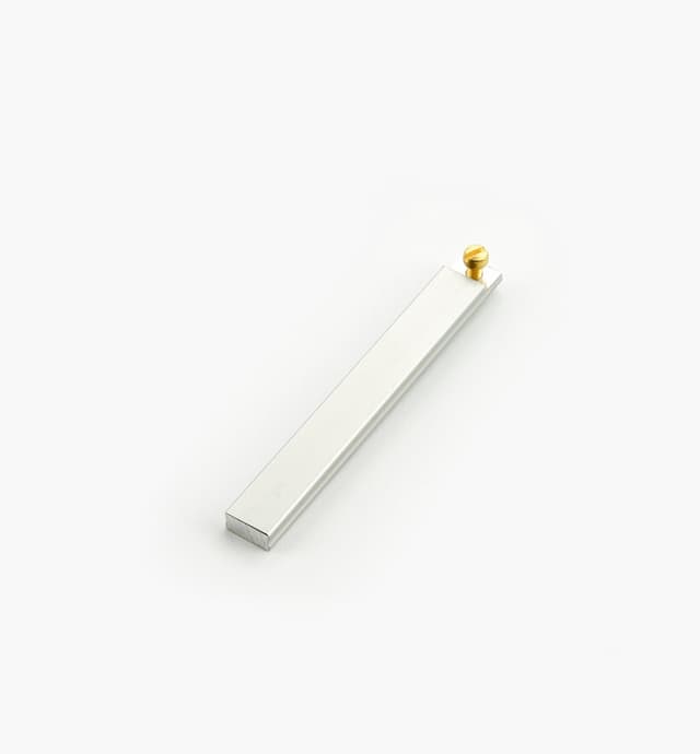 image of Sharpening Jig for Wide Blades for the Veritas Router and Hinge Mortise Planes