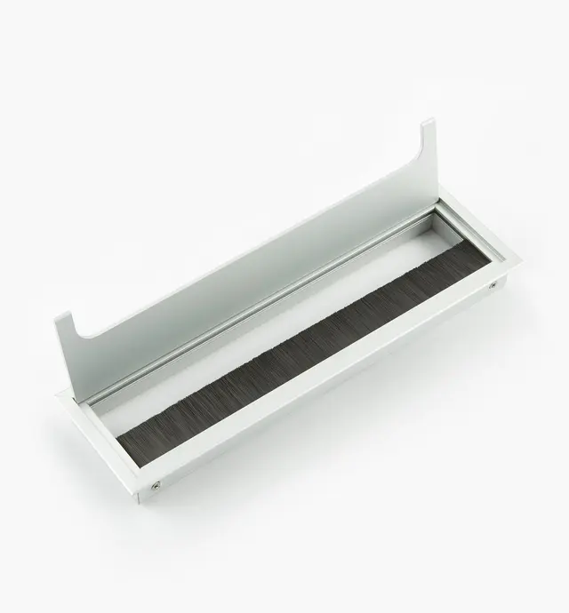image of Passe-câble rectangulaire en métal