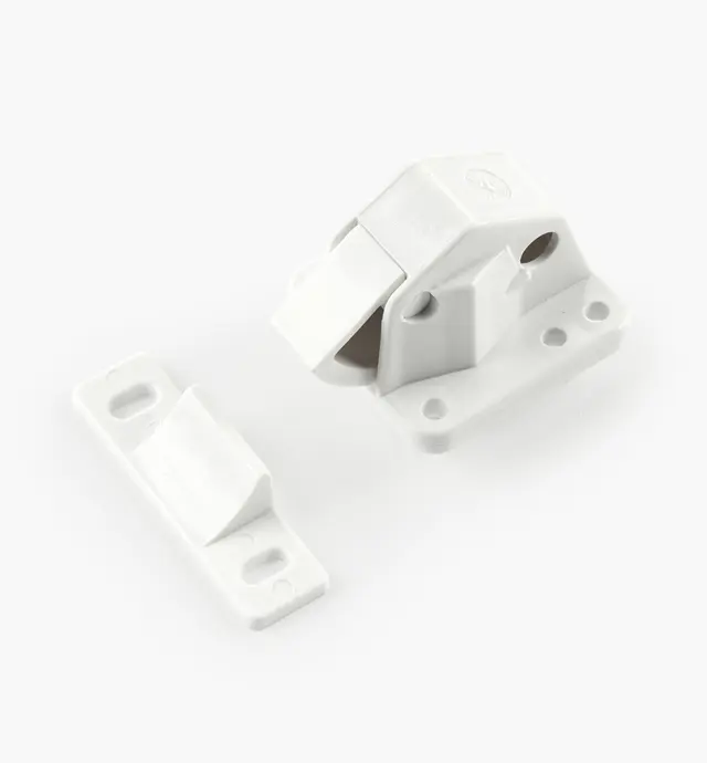 image of Loquet magnétique invisible