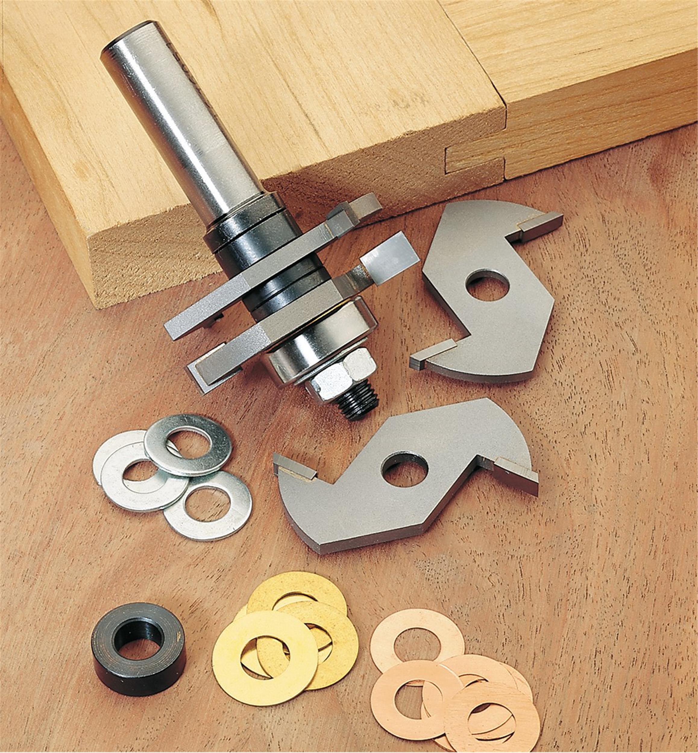 Four-in-One Grooving Bit