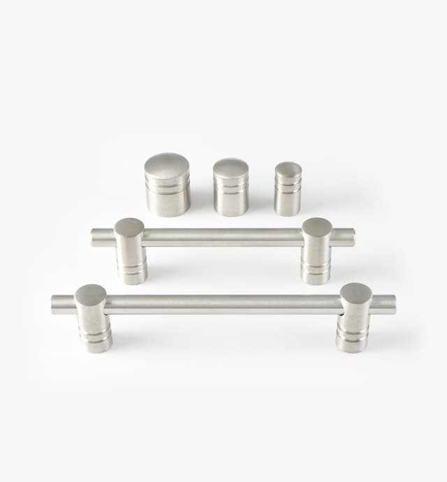 image of Stainless-Steel Ribbed Hardware