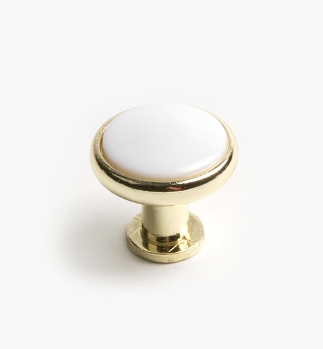 image of Belwith Hickory Tranquility Knob