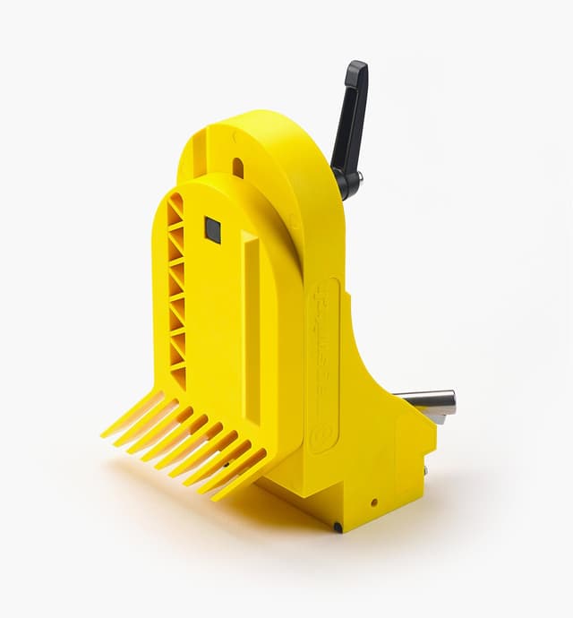 image of MagSwitch Magnetic Vertical Featherboard