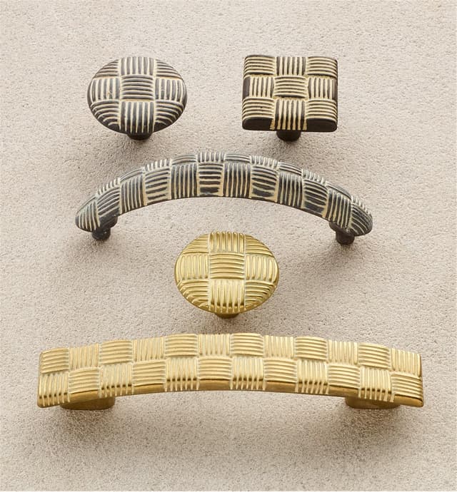 image of Belwith Tapestry Knobs & Pull