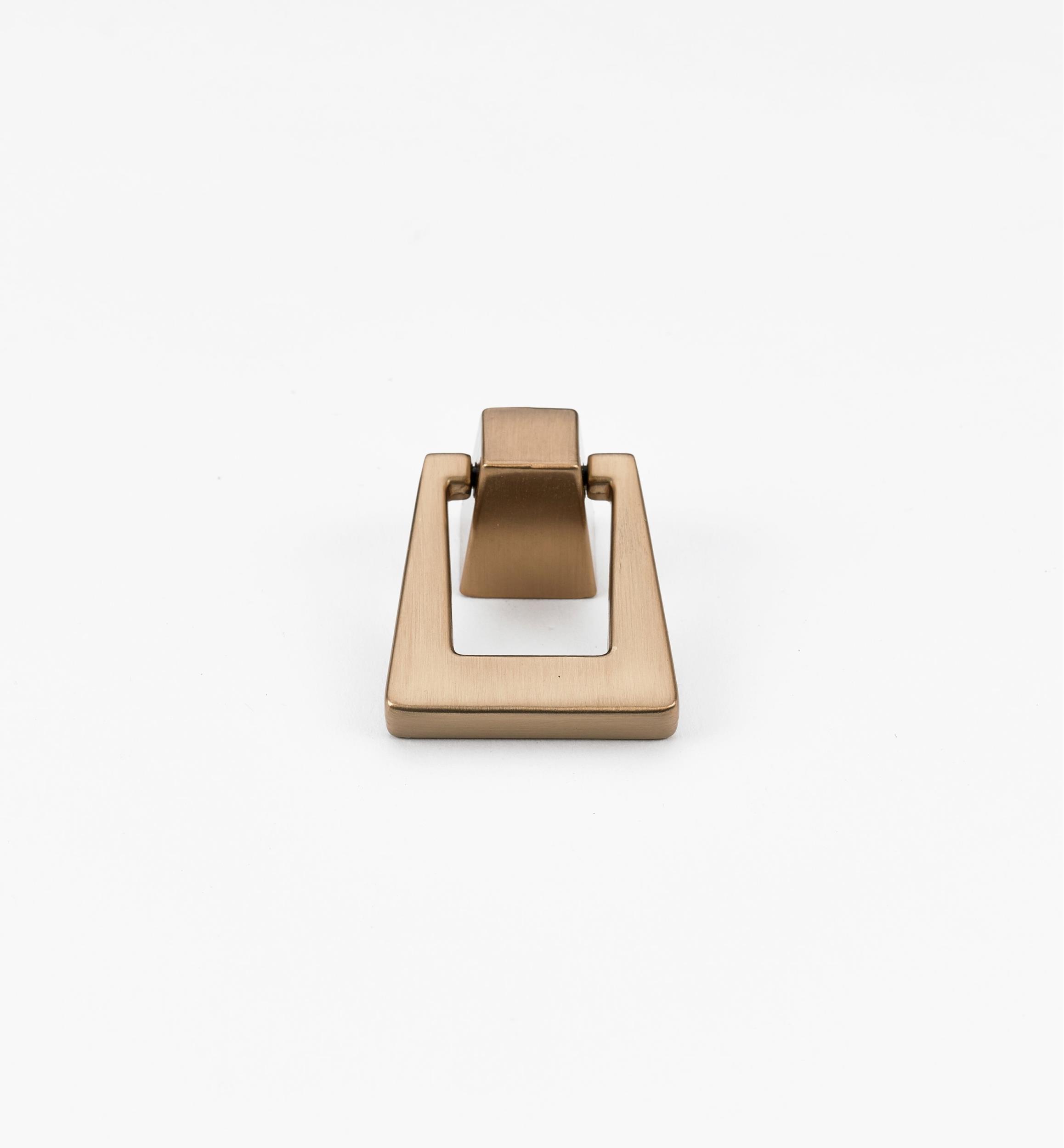 Blackrock Pendulum Pull