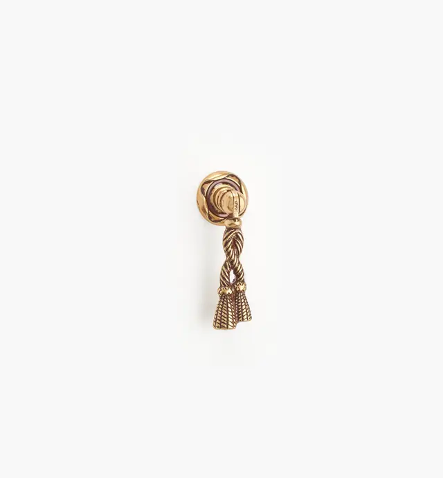 image of Louis XVI Drop Pulls