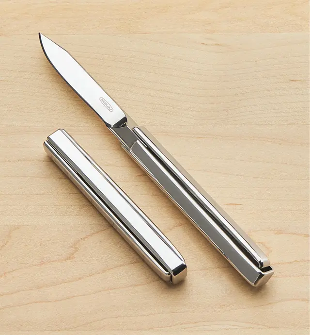 image of Couteau à lame dissimulable