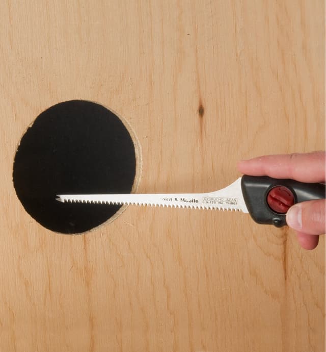 60T2235 - Scie à guichet ergonomique