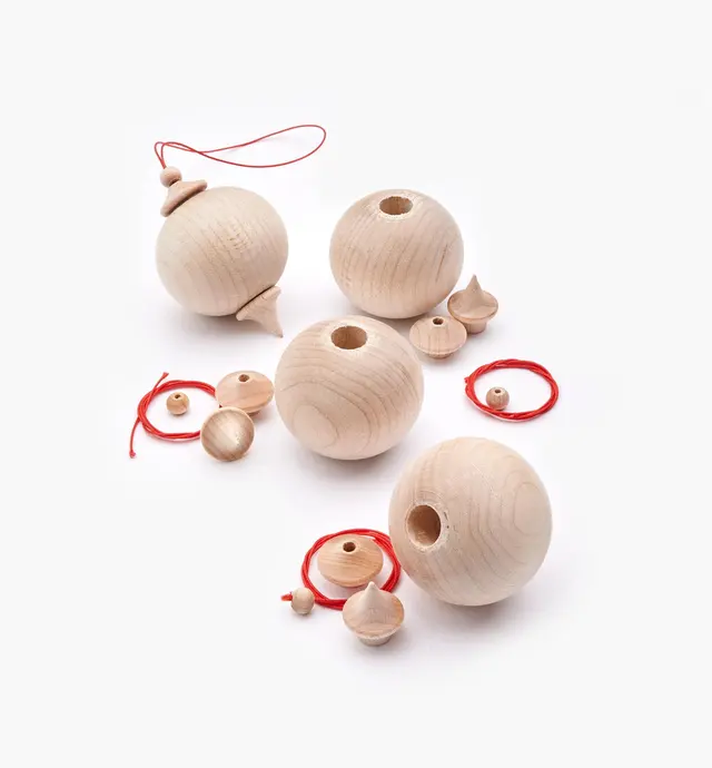 image of Boules de Noël en bois à assembler