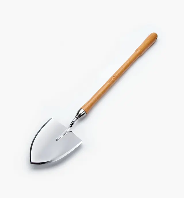 image of Lee Valley Perennial Spade