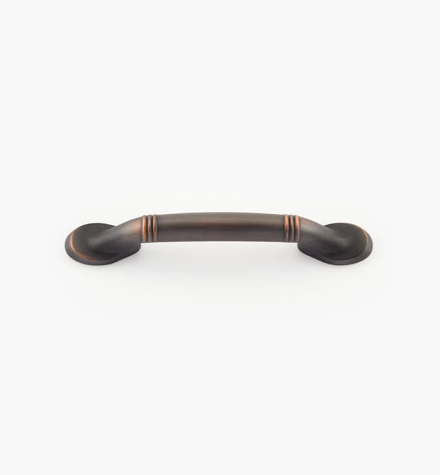 image of Poignée de 5 1/4 po Brass and Sterling Traditions