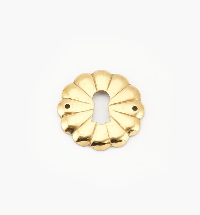 image of Shell Plate Escutcheon
