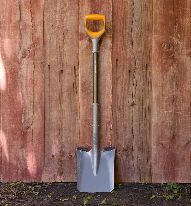 image of Pelle carrée à poignée en D Fiskars Pro