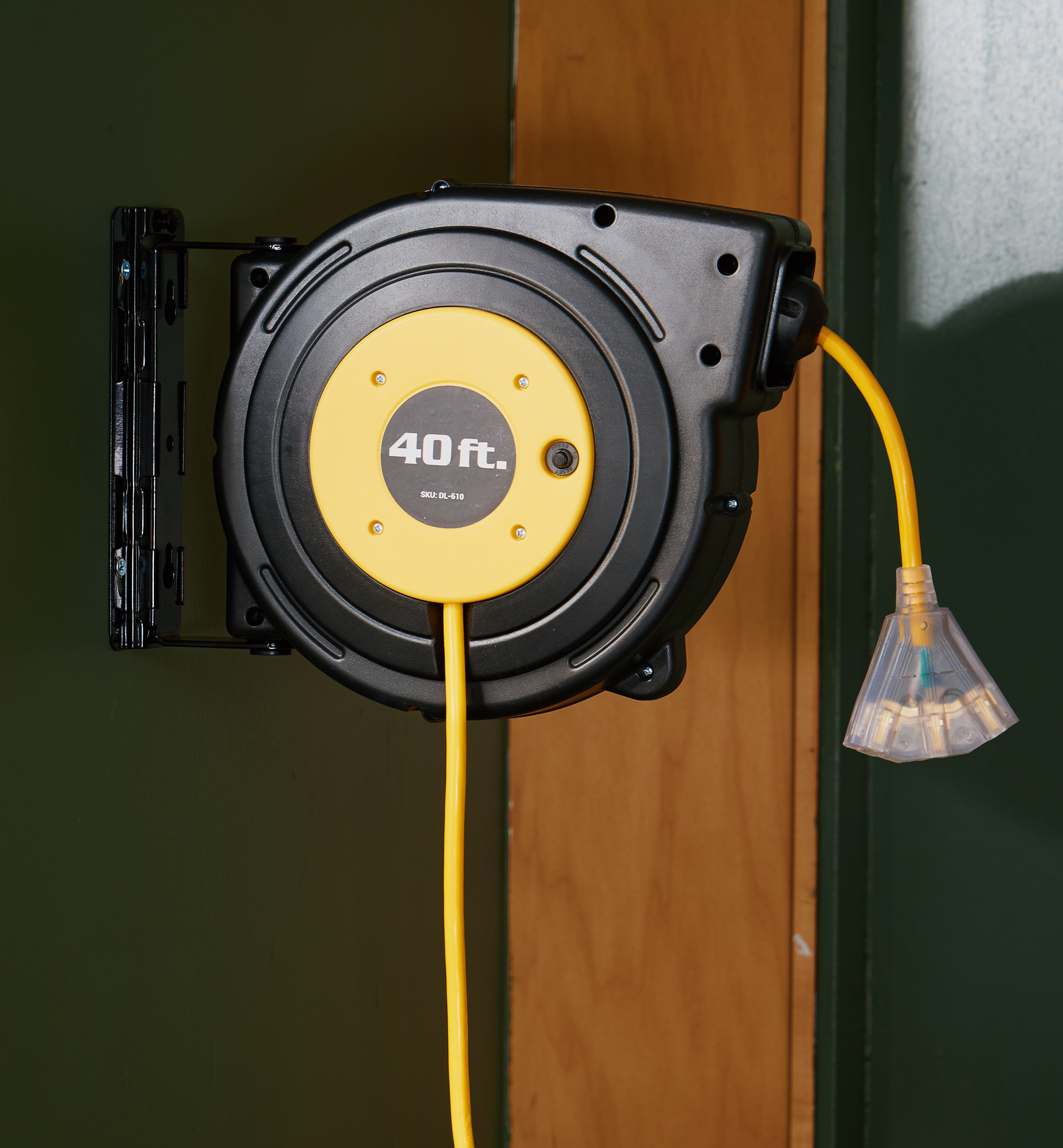 40' Power Cord Reel Q355JWK955