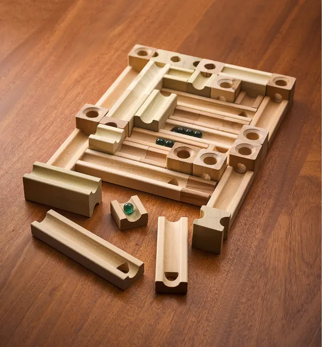 image of Jeu de labyrinthe à billes