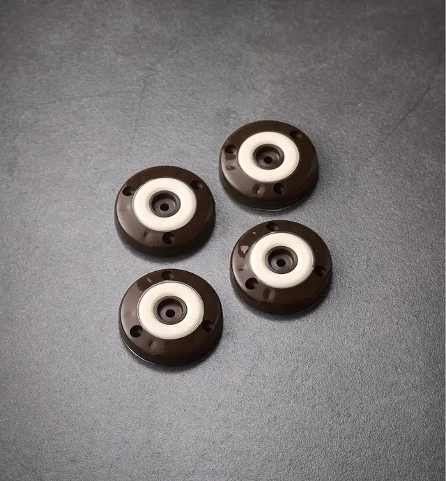 image of Patins antidérapants pour meuble Slipstick, chocolat