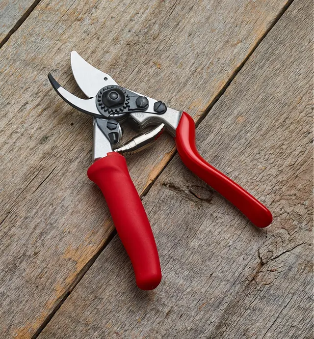 image of Felco #15 Pruner